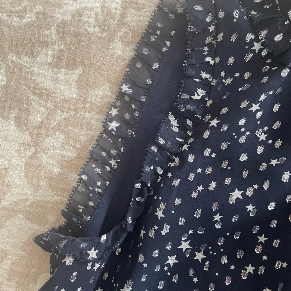 Kate Spade size S Navy Blue Sleeveless Blouse with Silver Star Pattern - Picture 5 of 8